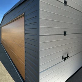 Blechgarage 6x6m mit Satteldach und Sektionaltor | Eurostal